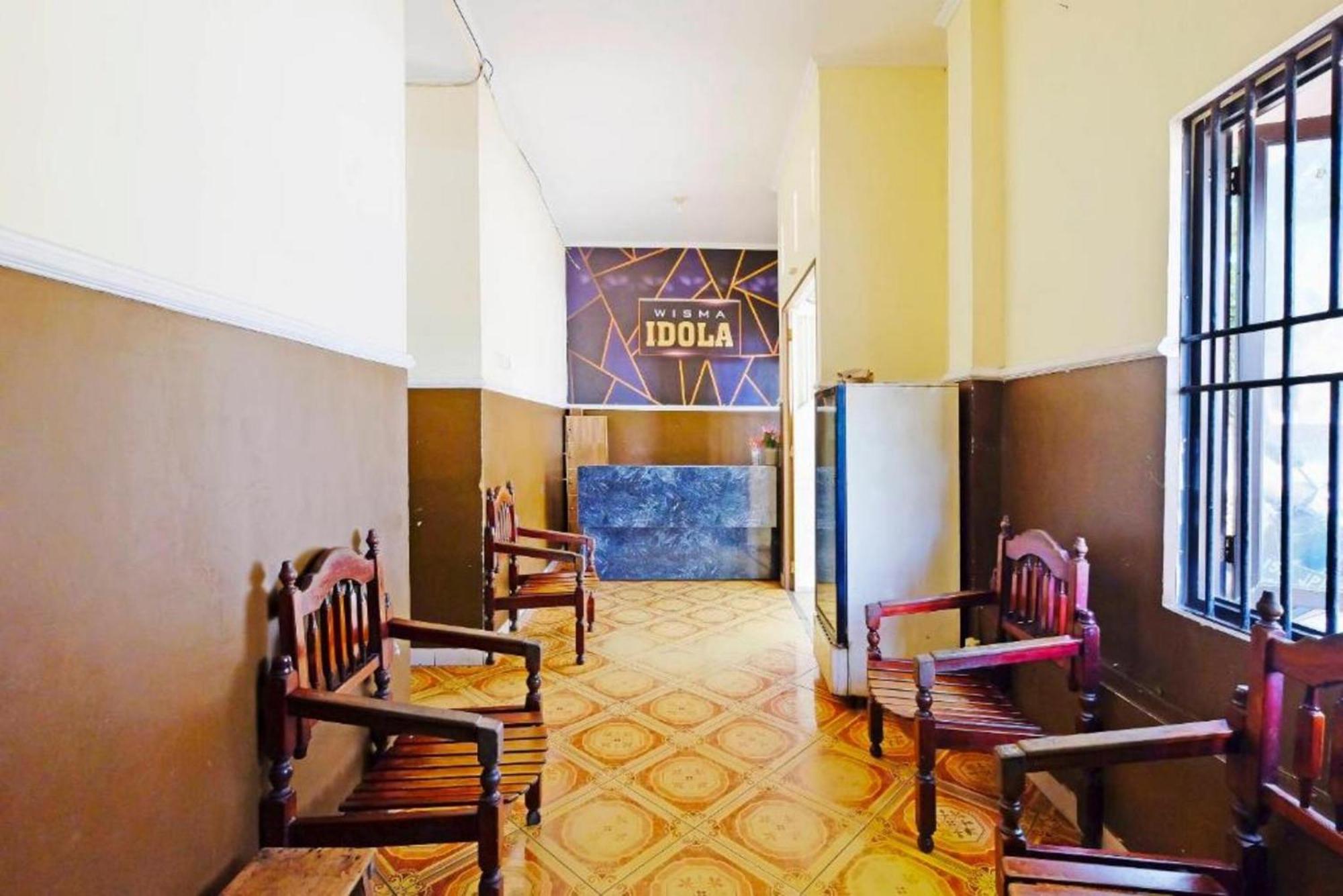 Wisma Idola Palopo Екстериор снимка